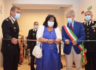 Mimmo Paladino: inaugurata oggi ad Arezzo la mostra itinerante delle tavole del Calendario Storico dell’Arma 2020