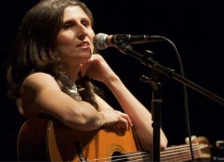 Letizia Fuochi canta Fabrizio De Andrè a San Giovanni Valdarno