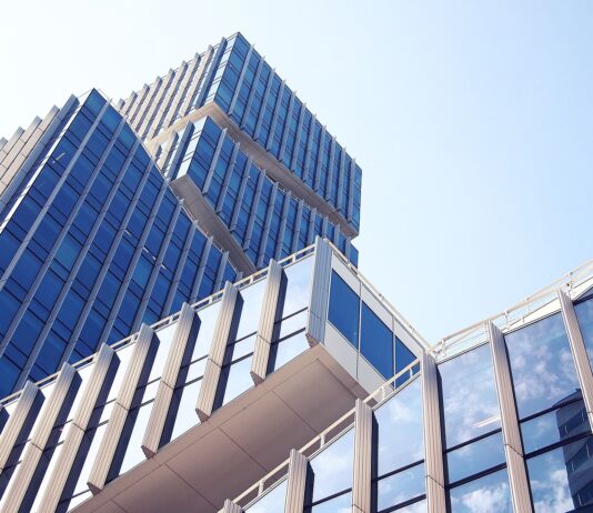 Economia ed emergenza Covid, quasi 360 milioni per aiutare 4660 imprese