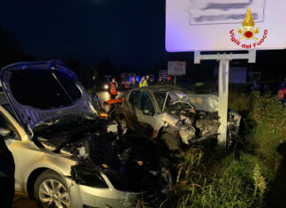 Scontro fra due auto a Levane, due persone ferite gravemente