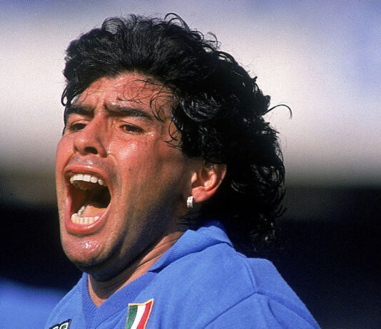 E’ morto a 60anni Diego Armando Maradona per un arresto cardiorespiratorio