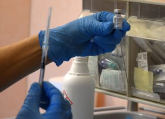 Iniziata il 1 gennaio la vaccinazione degli operatori sanitari impegnati in aree Covid