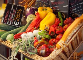 Centri commerciali in paesi più accoglienti, trovate risorse per finanziare tutti i progetti