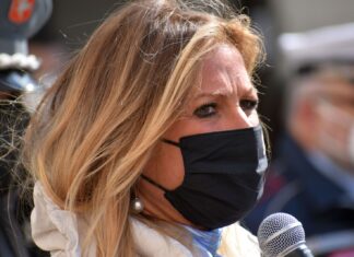 Silvia Chiassai Martini scrive alla regione: “subito un patto per il territorio per non lasciare soli i lavoratori della bekaert”