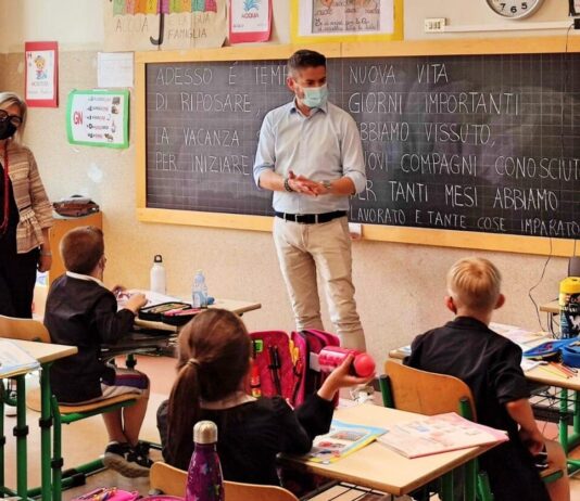 Ultimo giorno di scuola, il saluto del Sindaco agli alunni