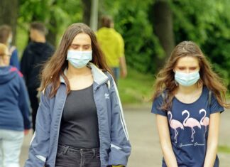 Vaccino Covid per i giovanissimi, siglato l’accordo con i pediatri