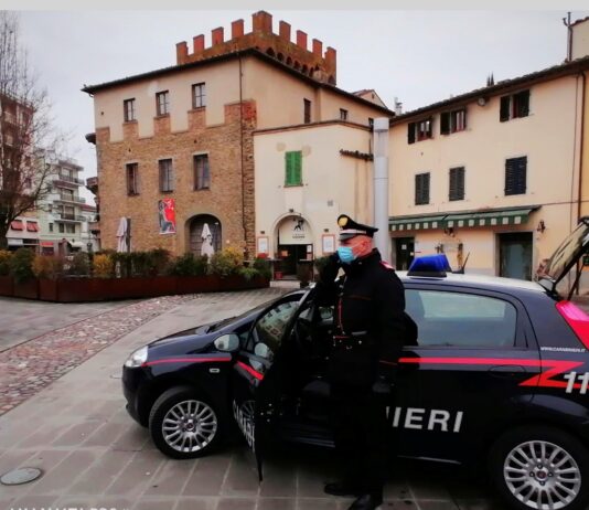 Furti negli esercizi commerciali. In Valdarno due ladri identificati e deferiti all’Autorità Giudiziaria dai Carabinieri