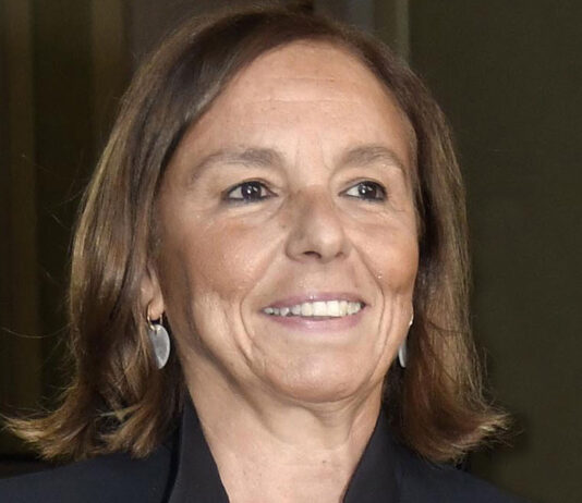 Lamorgese: “La polizia non ha assecondato Forza Nuova”. Alla Camera scintille con FdI