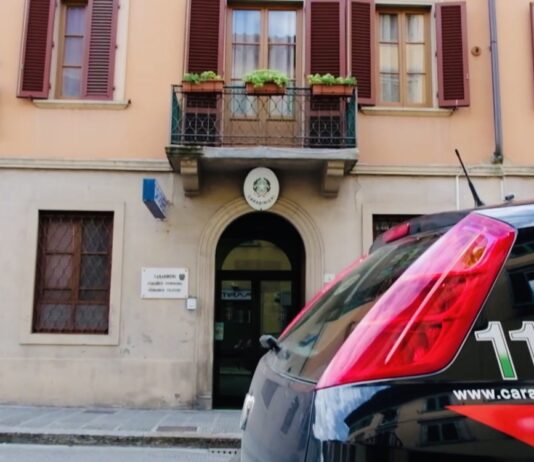 Montevarchi: denunciati i due autori dello scippo ad un’anziana signora