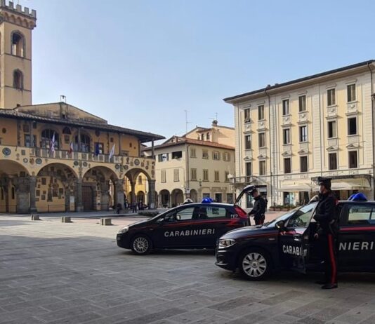 Movida in Valdarno: controlli a tappeto su oltre 80 persone e 2 locali. 3 i soggetti denunciati