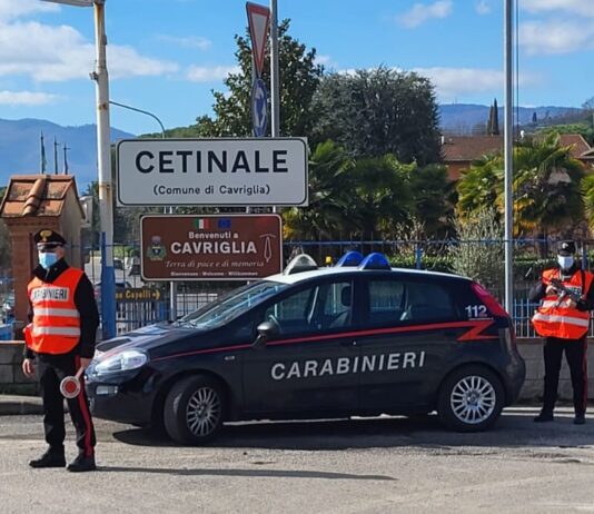 I carabinieri hanno denunciato un pregiudicato per ricettazione di uno smartphone