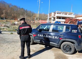 Controllo dei Carabinieri su un cantiere a Montevarchi: 4 soggetti denunciati per violazioni ambientali e di sicurezza sul lavoro