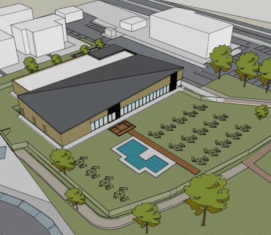 Figline: “Progetto piscina: è già bagarre”