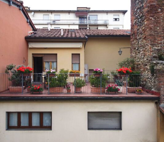 Anche quest’anno a San Giovanni “sbocciano i balconi”: in tutta la città