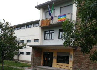 Figline: “E’ deciso: a settembre la scuola media non riapre”