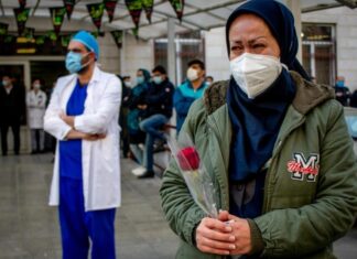 Iran: la gestione del governo ha aggravato la crisi Covid-19