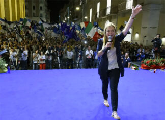 DIRETTA | Elezioni politiche, segui lo spoglio e i risultati: Meloni stravince, FdI al 26% – ULTIMO AGGIORNAMENTO 00.35