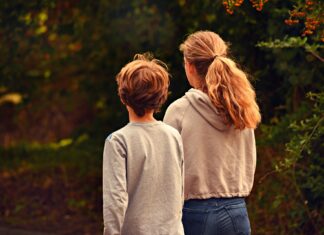 Vaccini mRNA Covid-19: uno studio conferma che negli adolescenti i benefici non superano i rischi