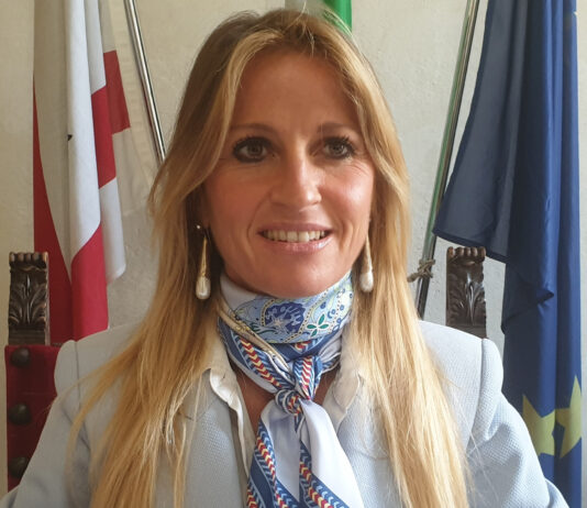 Replica della Presidente della Provincia di Arezzo Silvia Chiassai Martini a Ceccarelli e De Robertis