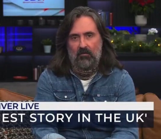 Neil Oliver: “continuate a tenere la bocca chiusa, ma il silenzio ormai è assordante”