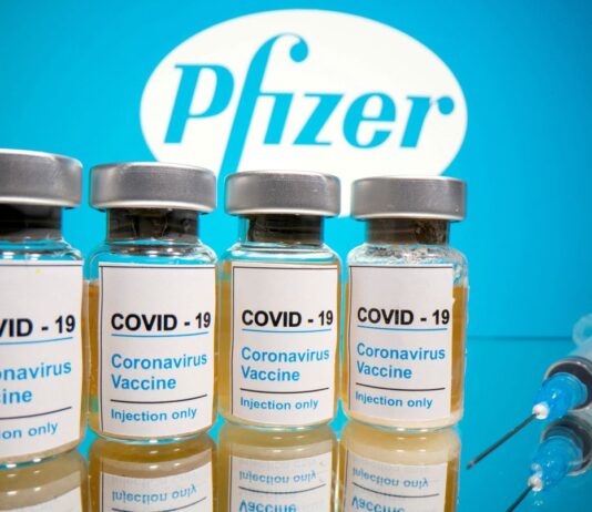 Reuters: “il vaccino COVID-19 aggiornato da Pfizer potrebbe essere collegato a un tipo di ictus cerebrale negli anziani”