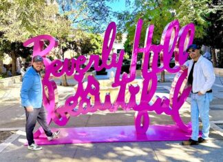 “Bada come la fuma”: sold out l’apertura dell’Antico Vinaio ad Hollywood – VIDEO