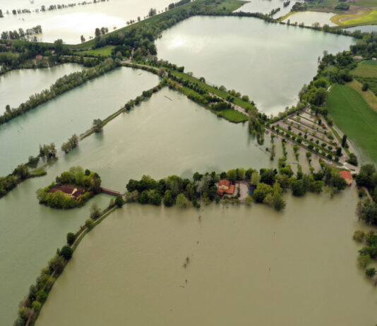 L’alluvione che ha messo in ginocchio l’Emilia Romagna è causata dall’effetto “stau”