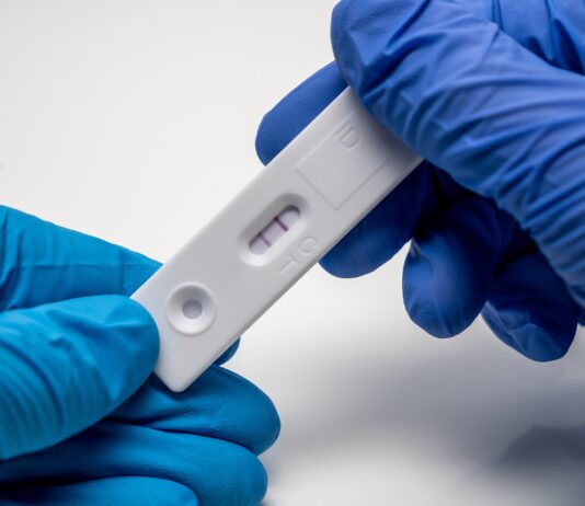 Coronavirus: negli ultimi 7 giorni in Toscana 1.220 casi e 14 decessi