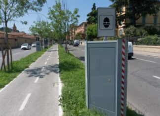 È stretta autovelox: domani il decreto in Gazzetta ufficiale. Ecco le nuove regole