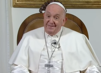 Il Papa contro i gay in seminario: “C’è già troppa frociaggine”