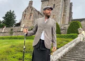 Jovanotti in vacanza in Scozia: “Primo stress test dopo 11 mesi dal botto”