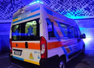 Incidente a Castelfranco Piandiscó tra auto e moto, ferito un 36enne