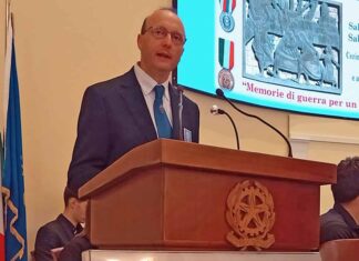 Premio “Bronzi di Riace” all’ufficiale Stefano Mangiavacchi