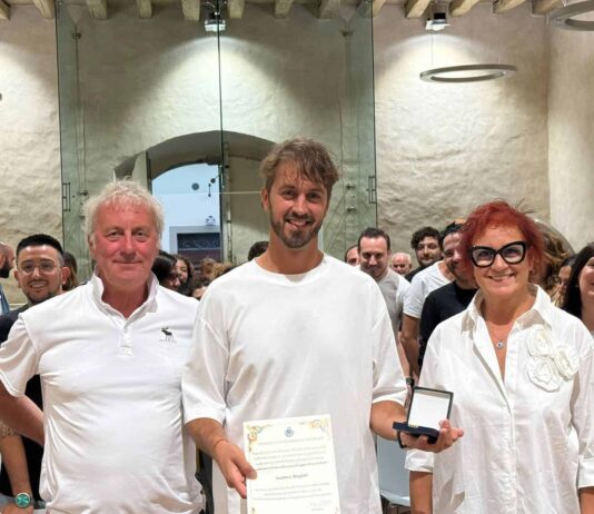 Andrea Magini riceve l’onorificenza Poggio Bracciolini dal Comune