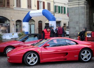 Ruote nella Storia trionfa in Valdarno con 50 gioielli d’epoca