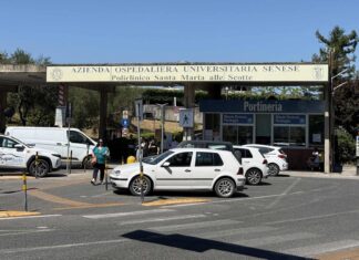 Incidente in moto a Laterina Pergine, 44enne trasportato alle Scotte