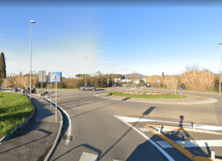 Chiusure notturne in A1 per il parcheggio di Villa Costanza