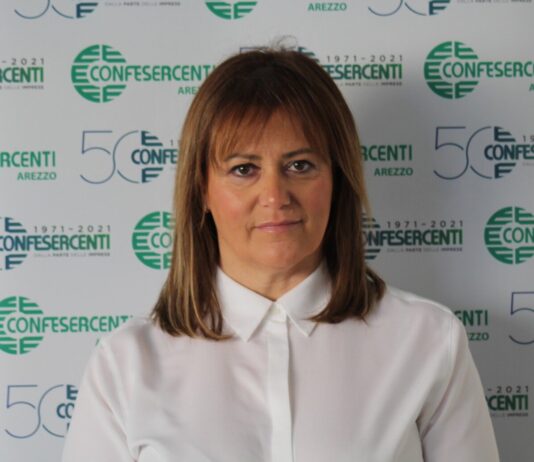 Simona Ferrini confermata alla guida di Confesercenti Valdarno