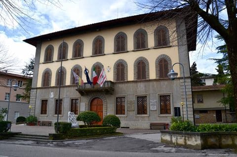 comune-di-cavriglia-palazzo-municipale-1.jpg