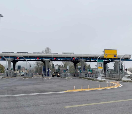 Chiuso stanotte il casello Valdarno in entrata verso Firenze