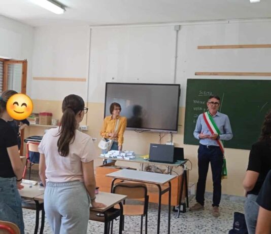 Laterina: il Sindaco incontra gli studenti per parlare di Costituzione