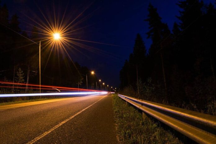 Autostrada-notte.jpg