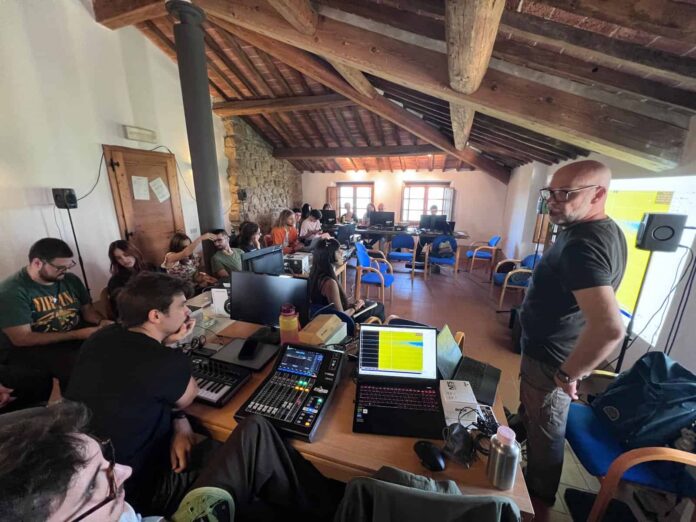 Modulo-5-SonicForge-tecniche-di-sound-design-e-audio-interattiv-o-con-il-prof-Damiano-Meacci.jpeg