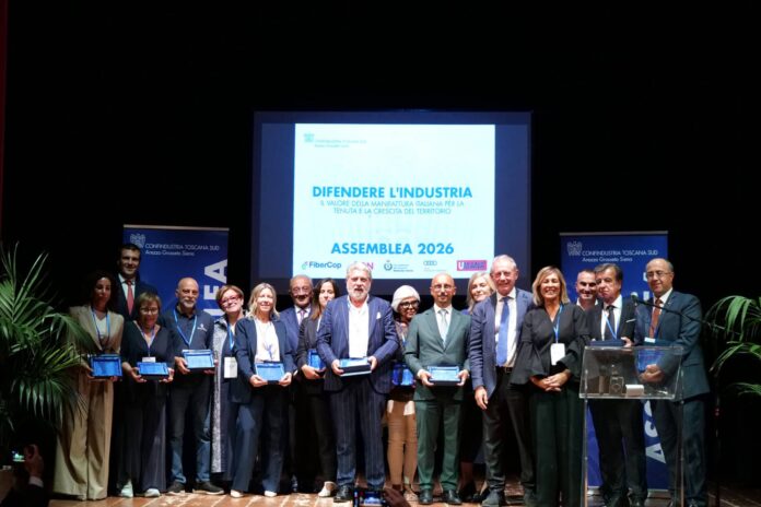 Otto-aziende-aretine-premiate-da-Giordana-Giordini-e-dal-Ministro-Urso-scaled.jpg